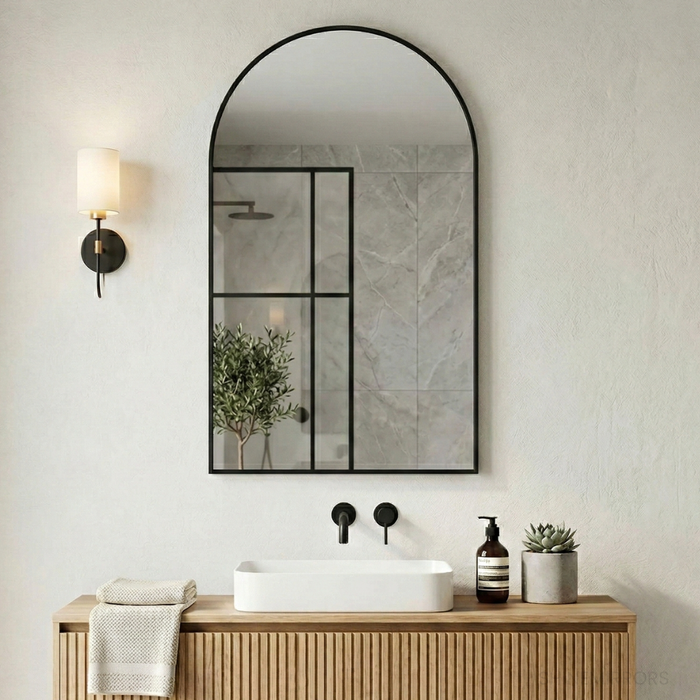 Twyla Arch Black Mirror