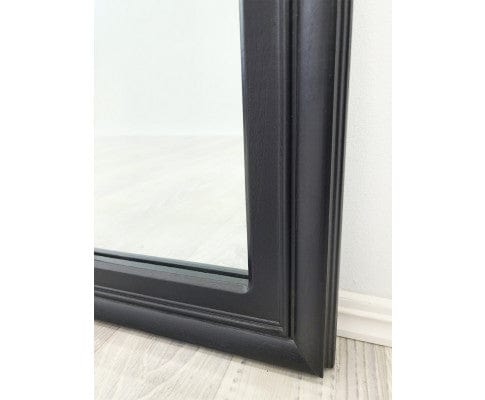 Carl Window Black Mirror- Medium