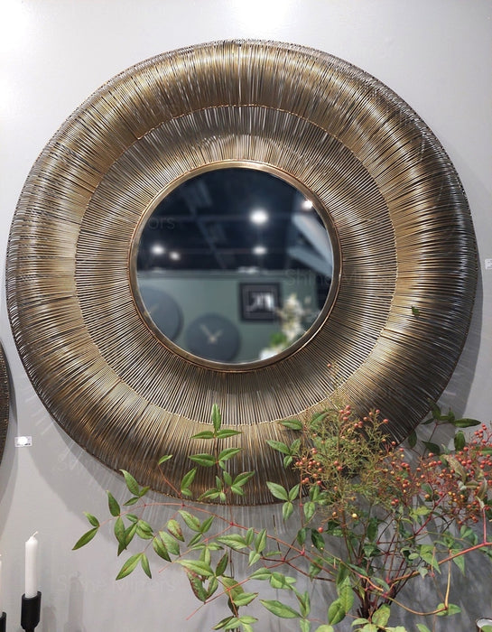 Shin Wire Brass Round Wall Mirror - SHINE MIRRORS AUSTRALIA
